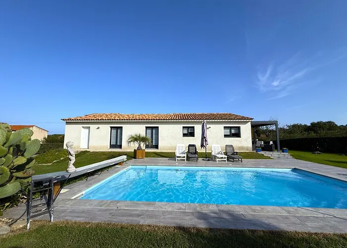 Rundinelle-piscine Privee- Clim-wifi-plage A Pieds Holiday home